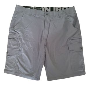 Men's Iron Co Twill Cargo Shorts. Size 40